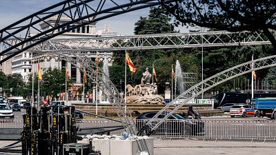 Cortes en Cibeles por la visita del papa a Madrid