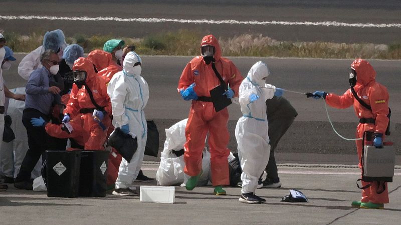 Els catalans aïllats pel hantavirus seguiran la quarentena a casa