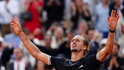 Zverev conquista Roland Garros tras una batalla a cinco sets y logra su primer Grand Slam