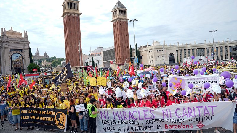 Nova mobilització dels docents per "col·lapsar" Barcelona