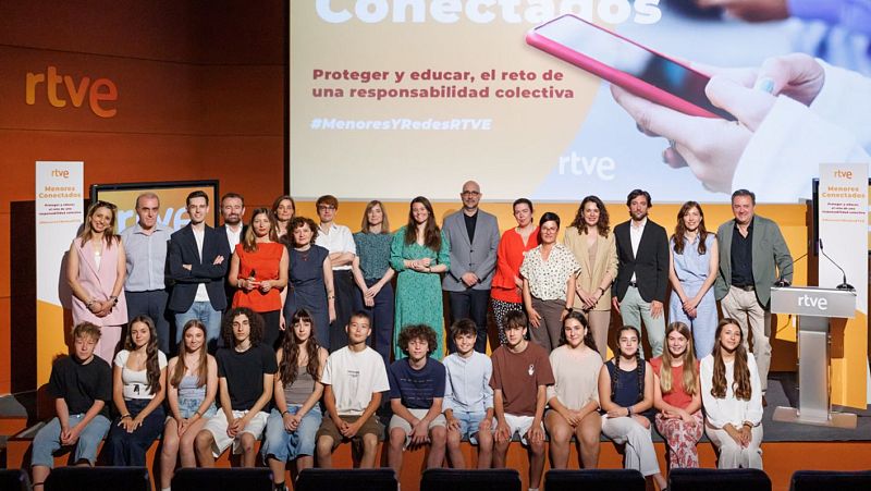 RTVE reúne a expertos para debatir sobre la protección de menores en entornos digitales