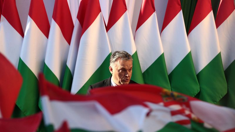 Orbán confía en un tercer mandato pese a las críticas contra su autoritarismo y los casos de corrupción