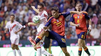 Espa�a se impone con autoridad a Per� y afina su puesta a punto antes del debut mundialista