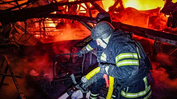 Al menos tres muertos en ataques rusos contra la regi�n ucraniana de J�rkov