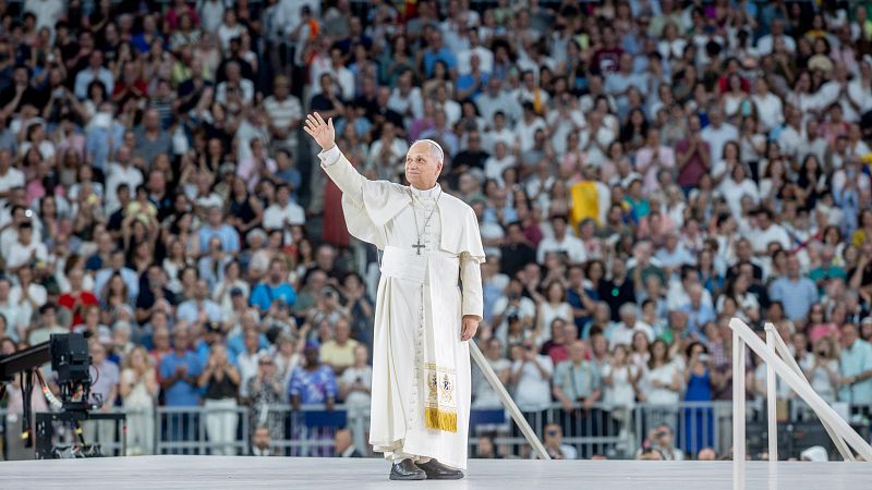 EuropaPress_7582670_papa_leon_xiv_encuentro_comunidad_diocesana_estadio_bernabeu_junio_2026_madrid