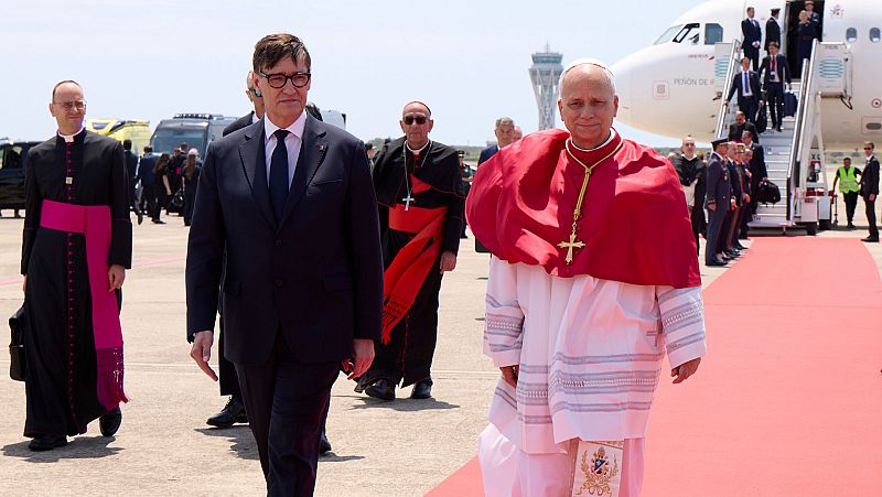 Aquests s�n els tres regals de Salvador Illa al papa Lle� XIV en la seva visita a Barcelona