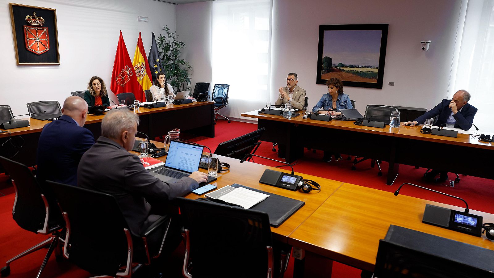 La Comisión concluye que no hay indicios de corrupción - Telenavarra | Ver