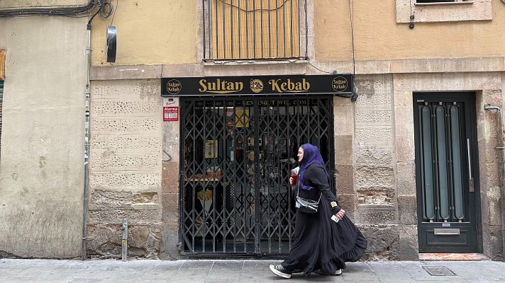 El Raval, uno de los barrios con mayor poblaci�n extranjera y diversidad de culto de Barcelona