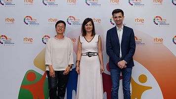 De izquierda a derecha: la presidenta del Observatorio, Marta Ribas, la ministra de Juventud e Infancia, Sira Rego, y el presidente de RTVE, Jos� Pablo L�pez