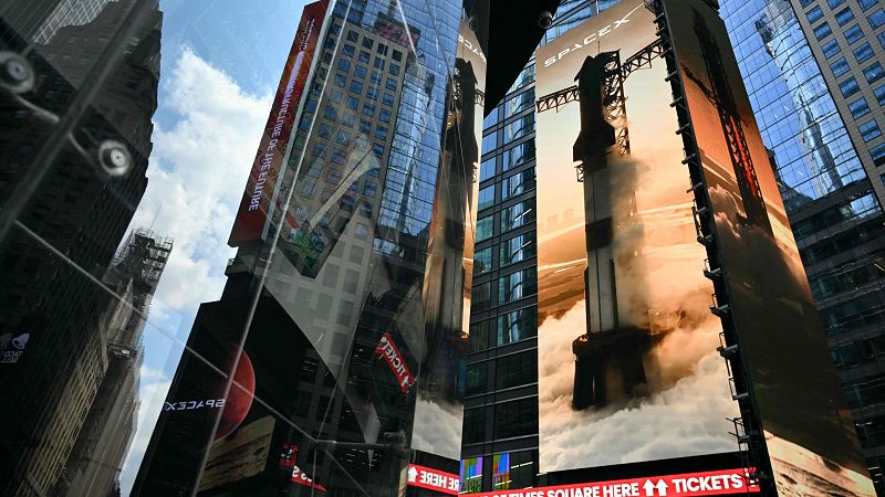 Las acciones de SpaceX se disparan en la mayor salida a bolsa de la historia y ya vale más de 2 billones de dólares