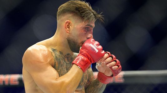 Ilia Topuria pierde el t�tulo del peso ligero de la UFC en los jardines de la Casa Blanca