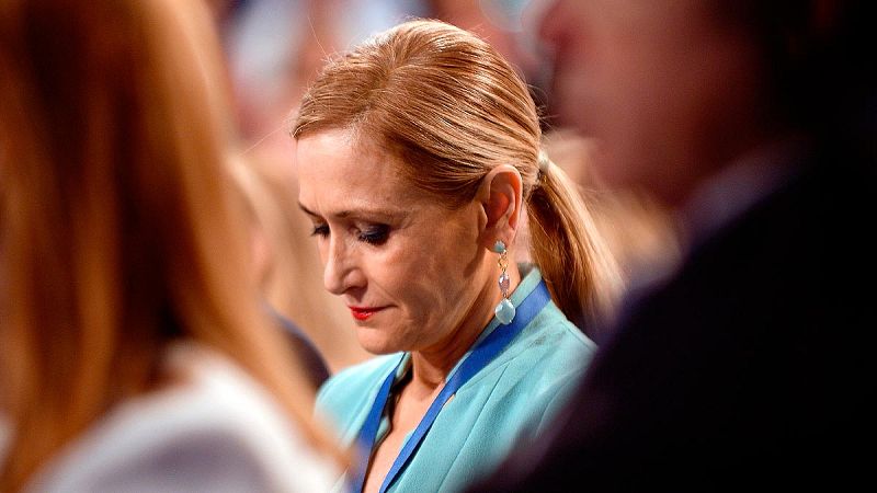 El PP descarta la dimisión de Cifuentes y Ciudadanos insiste en que quiere "un nuevo nombre"