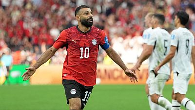 Salah da a Egipto su primera victoria en la historia de los mundiales y queda como l�der destacado del grupo G