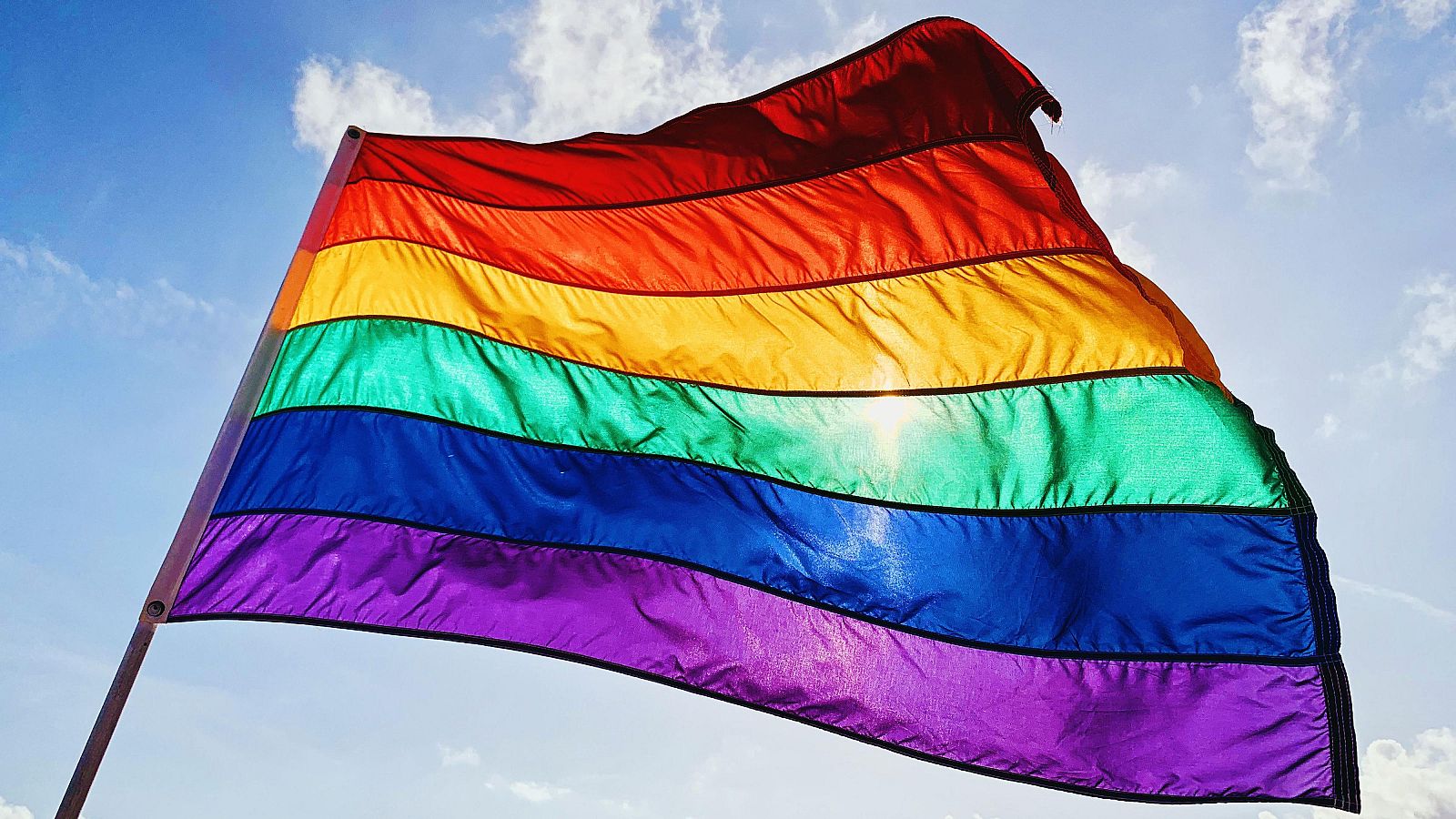 "Disidencia y resistencia", lema de la marcha del Orgullo LGTBIQ+ | Ver