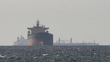 La agencia marítima de la ONU comienza la evacuación de unos 11.000 marineros atrapados en Ormuz