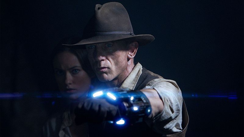 Olivia Munn y Daniel Craig en Cowboys and Aliens
