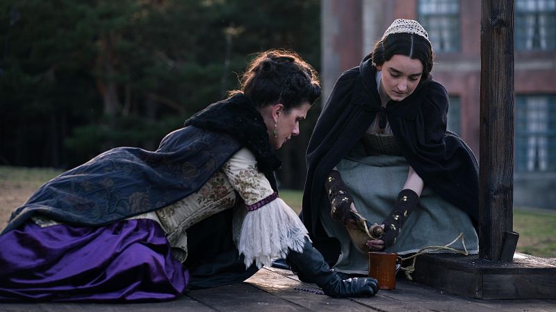 Matilde se apiada de Victoria cumpliendo con su penitencia en  'Valle Salvaje'