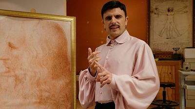 Rodrigo Cuevas estrena 'Grandes maricas y bolleras de la historia', un recorrido queer por los armarios cerrados