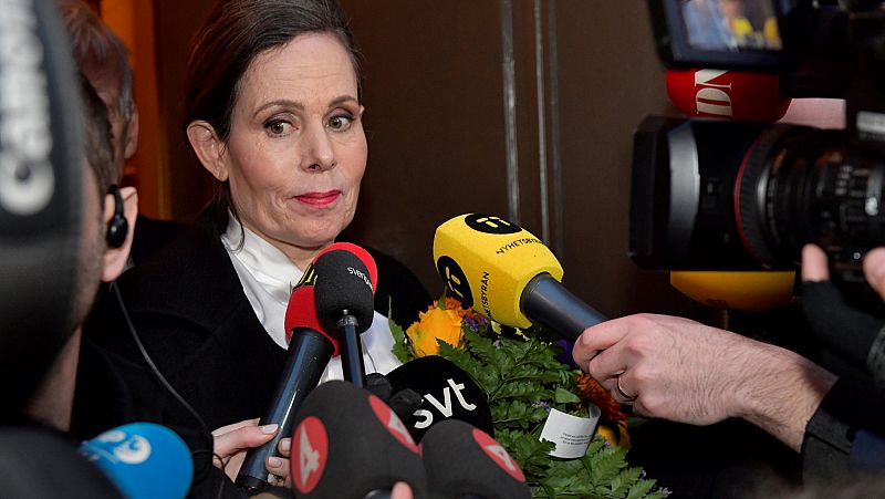 La Academia Sueca gestiona la crisis por un caso de abusos sexuales con la renuncia de su secretaria Sara Danius