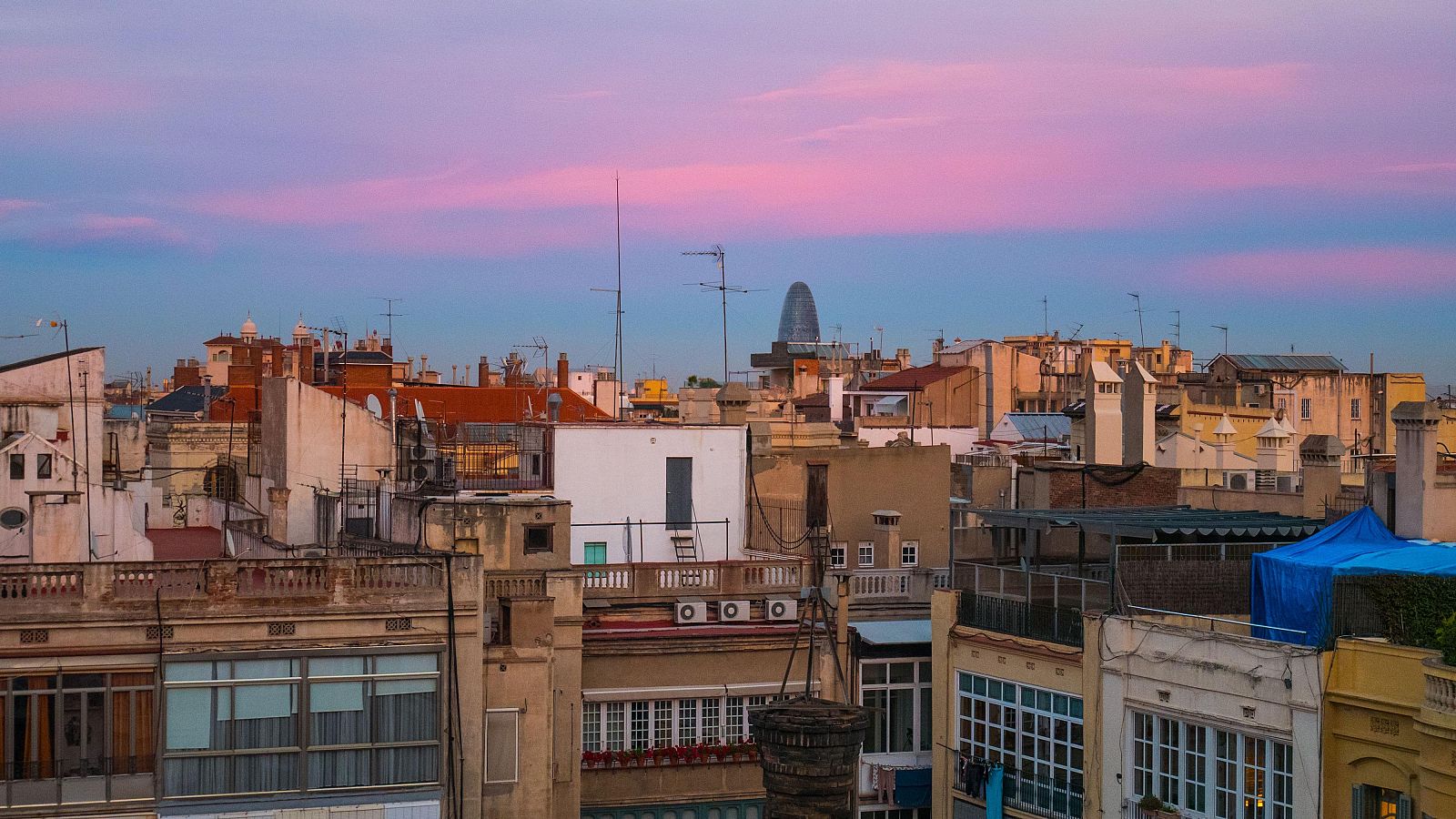 El Gobierno buscará "un gran acuerdo" sobre vivienda en el Congreso - Diario 24 | Ver