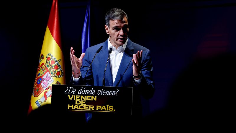 Sánchez defiende la regularización de migrantes: "Sin ellos España perdería un 19% de su PIB en 2050"