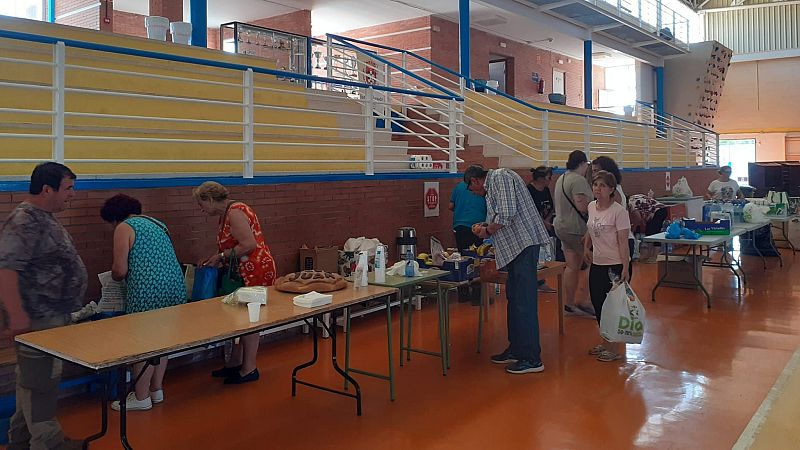 Los vecinos de Huertezuelas (Ciudad Real) desalojados por el incendio pueden regresar a sus casas