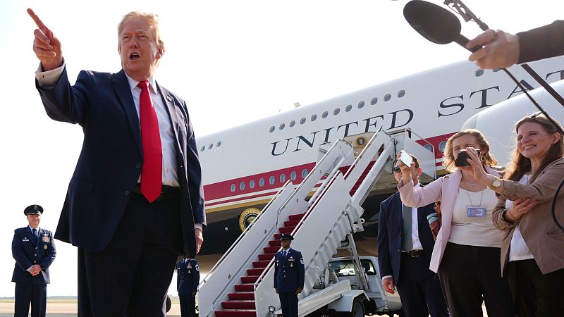 Trump gana más de mil millones de dólares en criptomonedas desde su regreso a la Casa Blanca