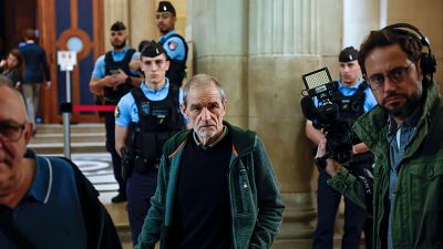 Jose Antonio Urrutikoetxea Bengoechea, alias Josu Ternera, en el Tribunal de Apelaci�n de Par�s