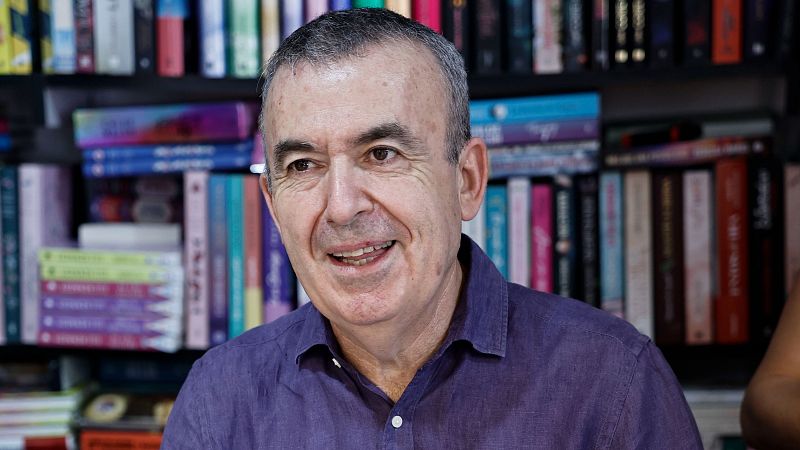 La Semana Negra de Gij�n premia al escritor Lorenzo Silva
