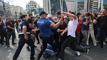 M�s de 100 detenidos en una protesta contra la OTAN en Ankara