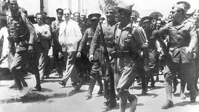 1936, día 17 del séptimo mes a las 17 horas
