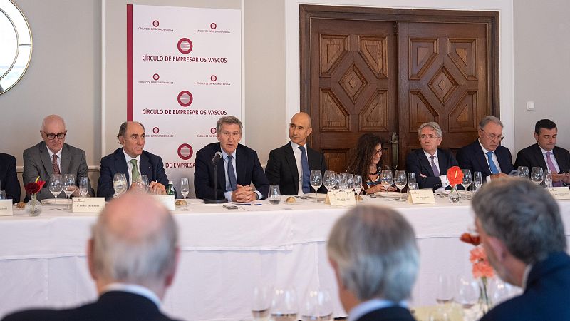 El Gobierno califica la propuesta de Feijóo de "involución" y el PP les acusa de hacer "demagogia barata"