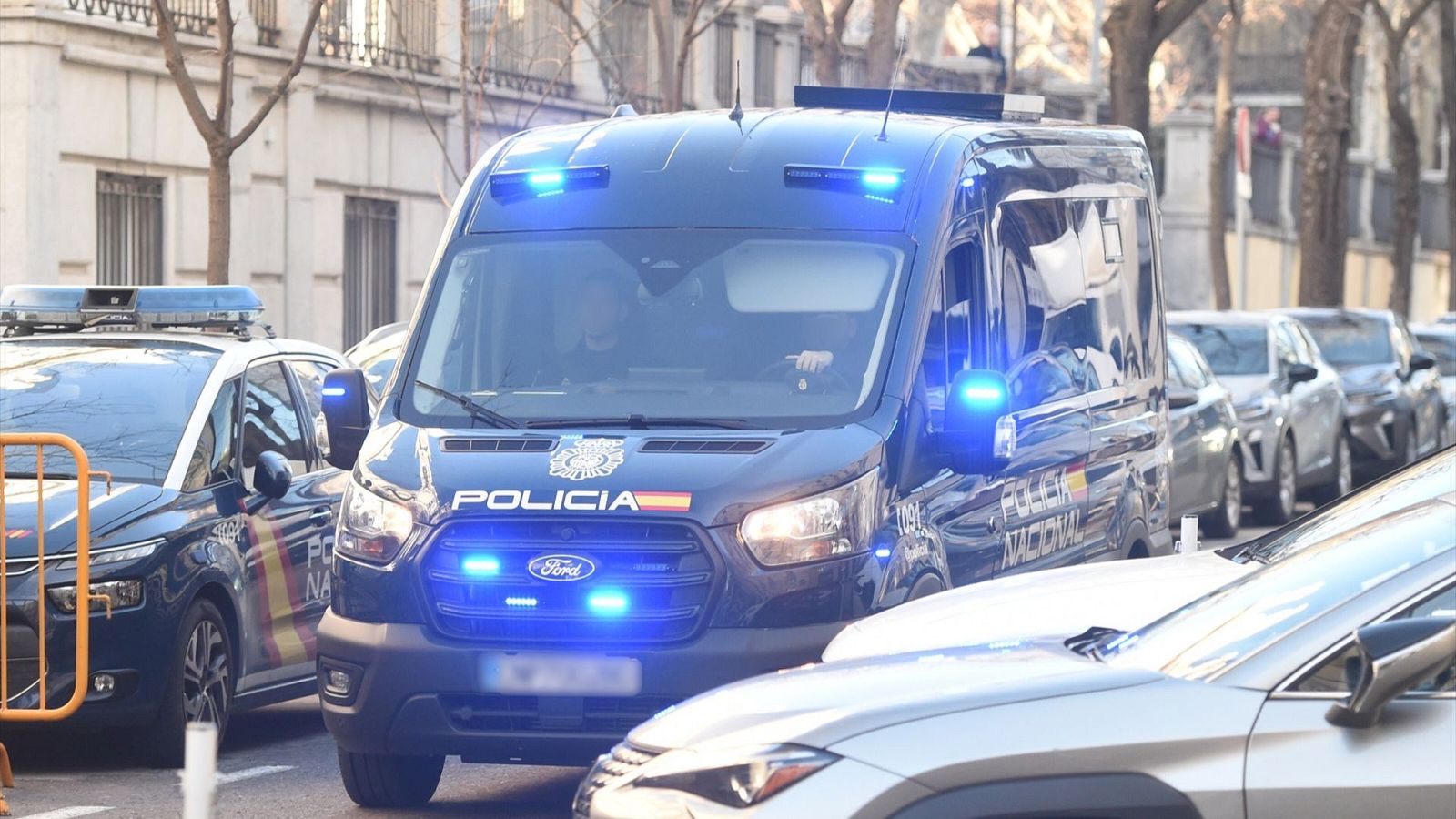 Un interno ha matado a sus dos compañeros de celda en Sevilla - Informativo 24h | Ver