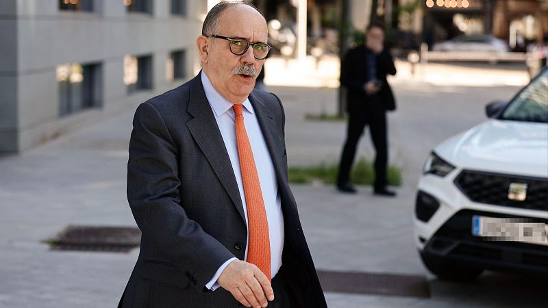 El primer abogado de Ábalos en el caso Koldo reconoce ante el juez Pedraz dos reuniones con Leire Díez