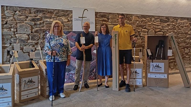 Bast�ns con experiencia para novos peregrinos a Compostela