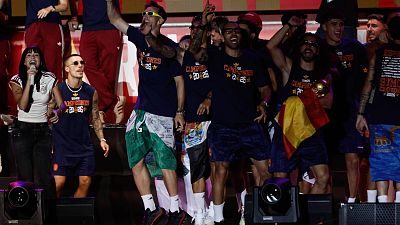 As� ha sido la gran fiesta de la Selecci�n Espa�ola en Cibeles: Aitana, Arde Bogot�, Viva Suecia y muchos m�s