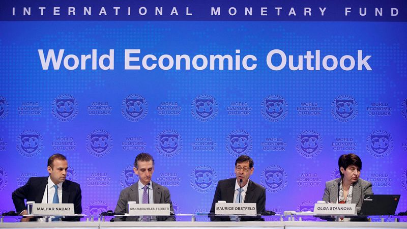 El FMI alerta de que las disputas comerciales entre EE.UU. y China podrían lastrar la expansión global