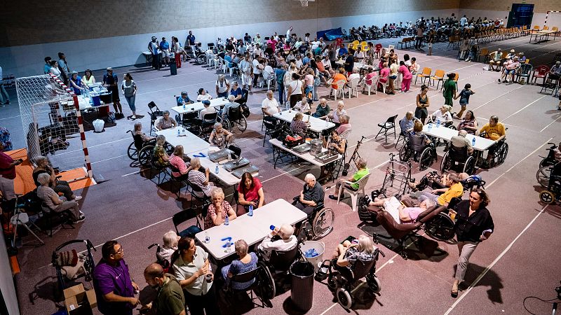 Emergencia nacional: ascienden a 11.500 los evacuados por los incendios fuera de control en Madrid y Ávila