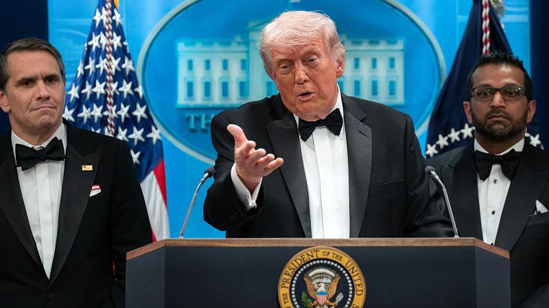 Trump vuelve a amenazar a la Unión Europea con subir los aranceles por "robar" a las grandes empresas de EE.UU.
