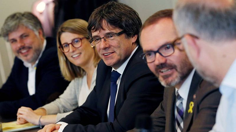 JxCat no plantea un nuevo candidato y busca un "mecanismo" para investir a Puigdemont
