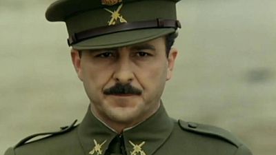 40 años del estreno de 'Dragon Rapide': el día que el 'comunista' Juan Diego se convirtió en Franco