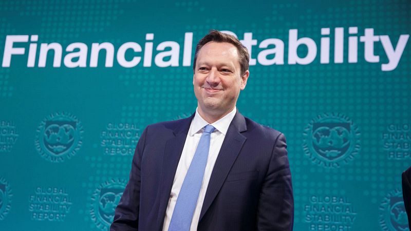 El FMI insta a España a reducir el déficit público y subir el IVA, en contra de lo presupuestado por el Gobierno