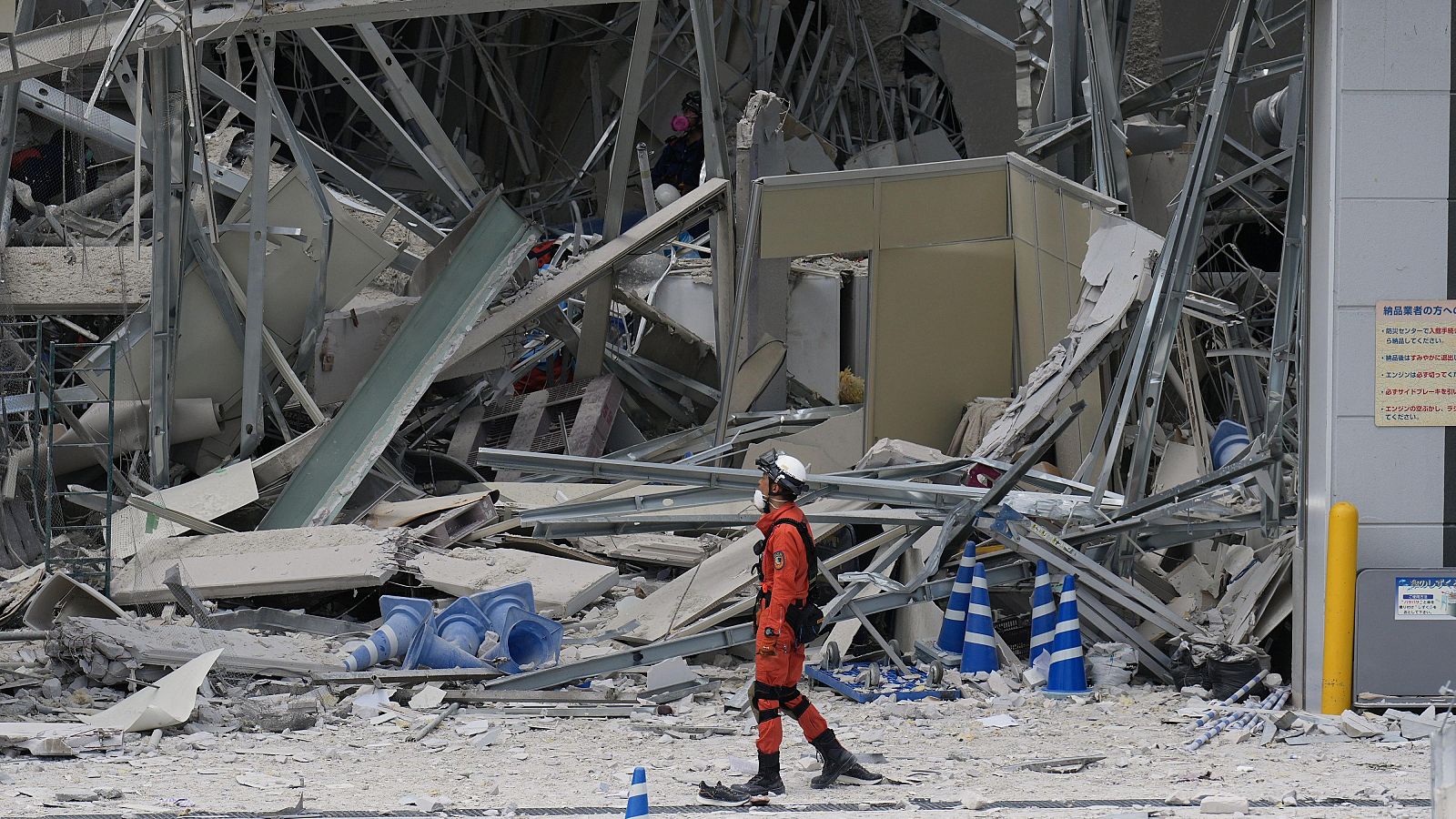 Suben a 13 los muertos tras el terremoto de magnitud 7,1 en Japón