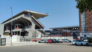 Denuncia al Rayo por impedir el acceso al estadio
