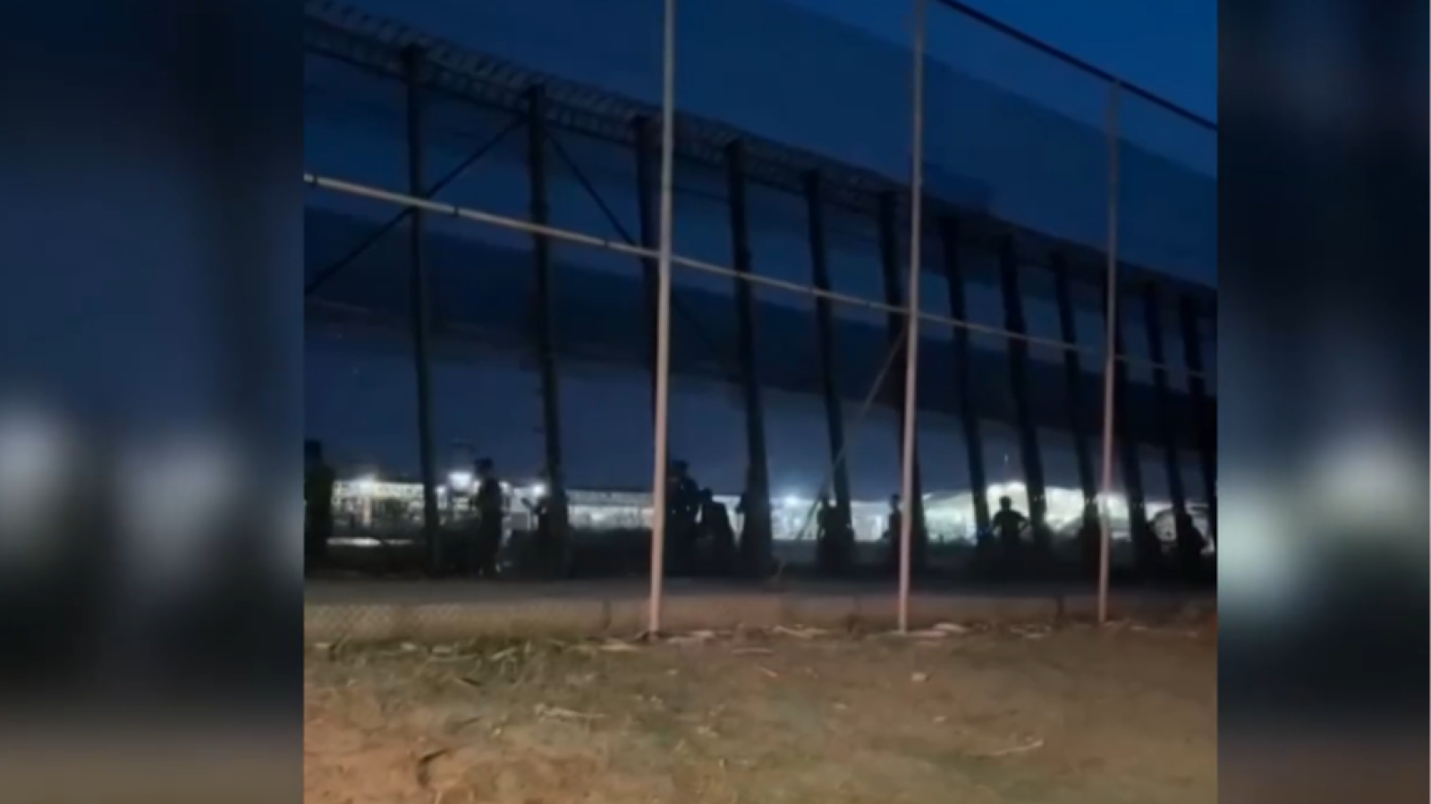 Cientos de personas intentan entrar a Melilla que mantiene la frontera cerrada