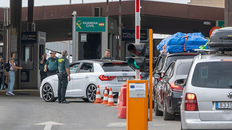 La frontera de Melilla reabre de forma gradual tras casi dos días cerrada por la crisis migratoria