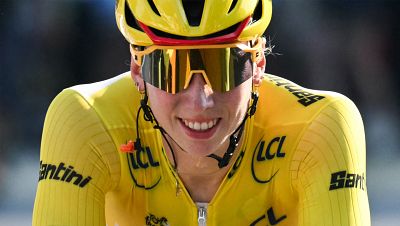 La l�der Lorena Wiebes, ante el reto de ser la primera en ganar 3 etapas seguidas del Tour de Francia femenino