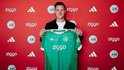 El Barcelona acuerda la cesi�n de Ter Stegen al Ajax de M�chel y Jordi Cruyff por una temporada