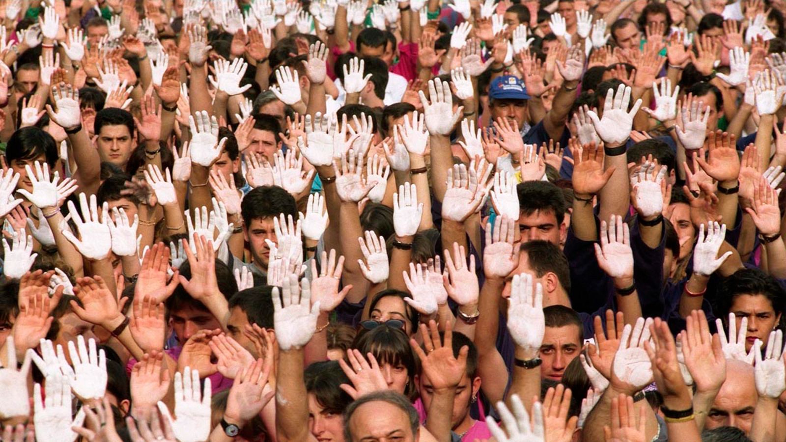 Las víctimas ven "inadmisible" el perdón selectivo de ETA