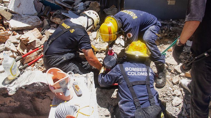 El terremoto en Colombia deja al menos 181 muertos mientras se buscan supervivientes contra reloj